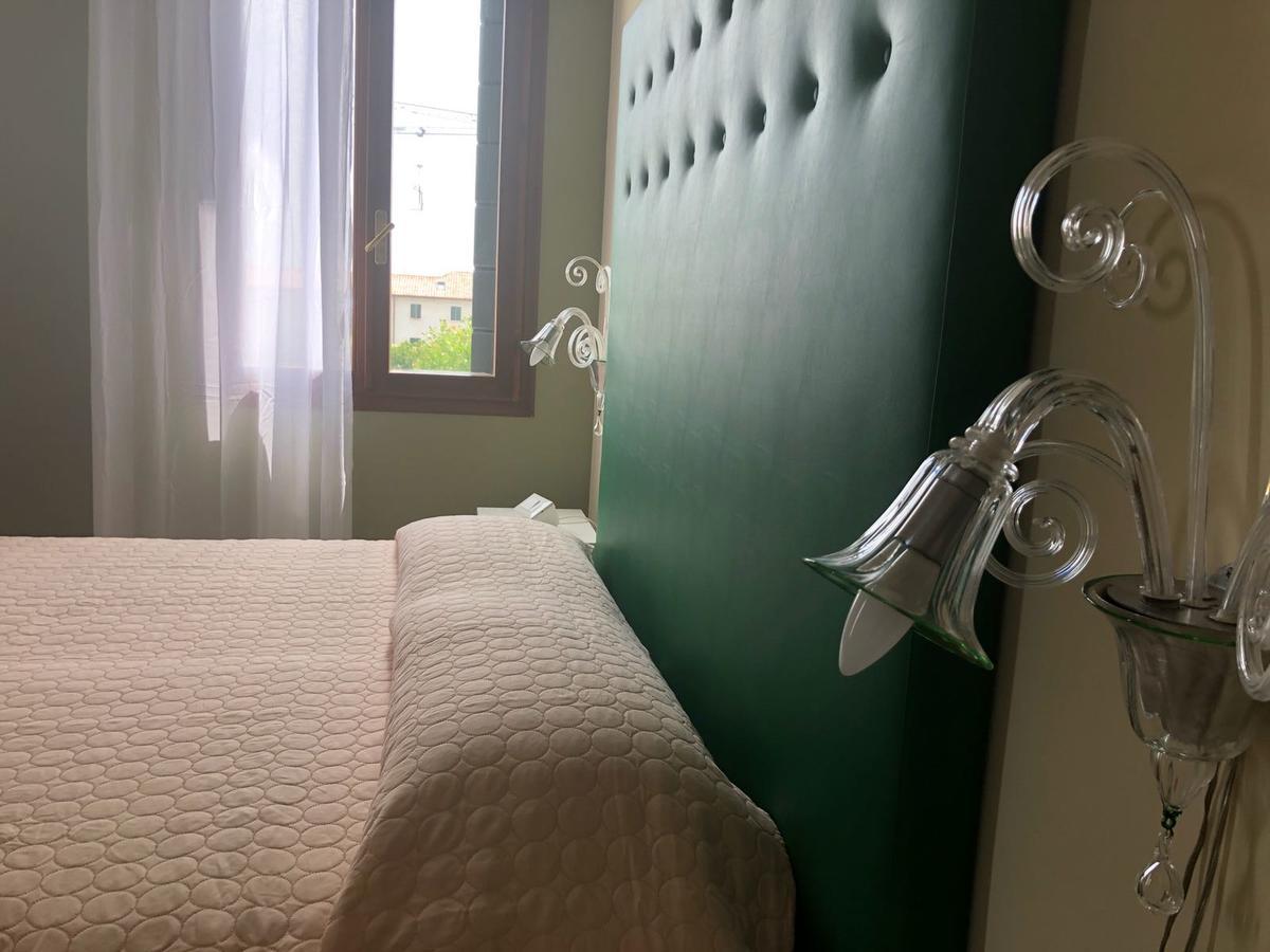 Hotel Alla Villa Fini دولو المظهر الخارجي الصورة